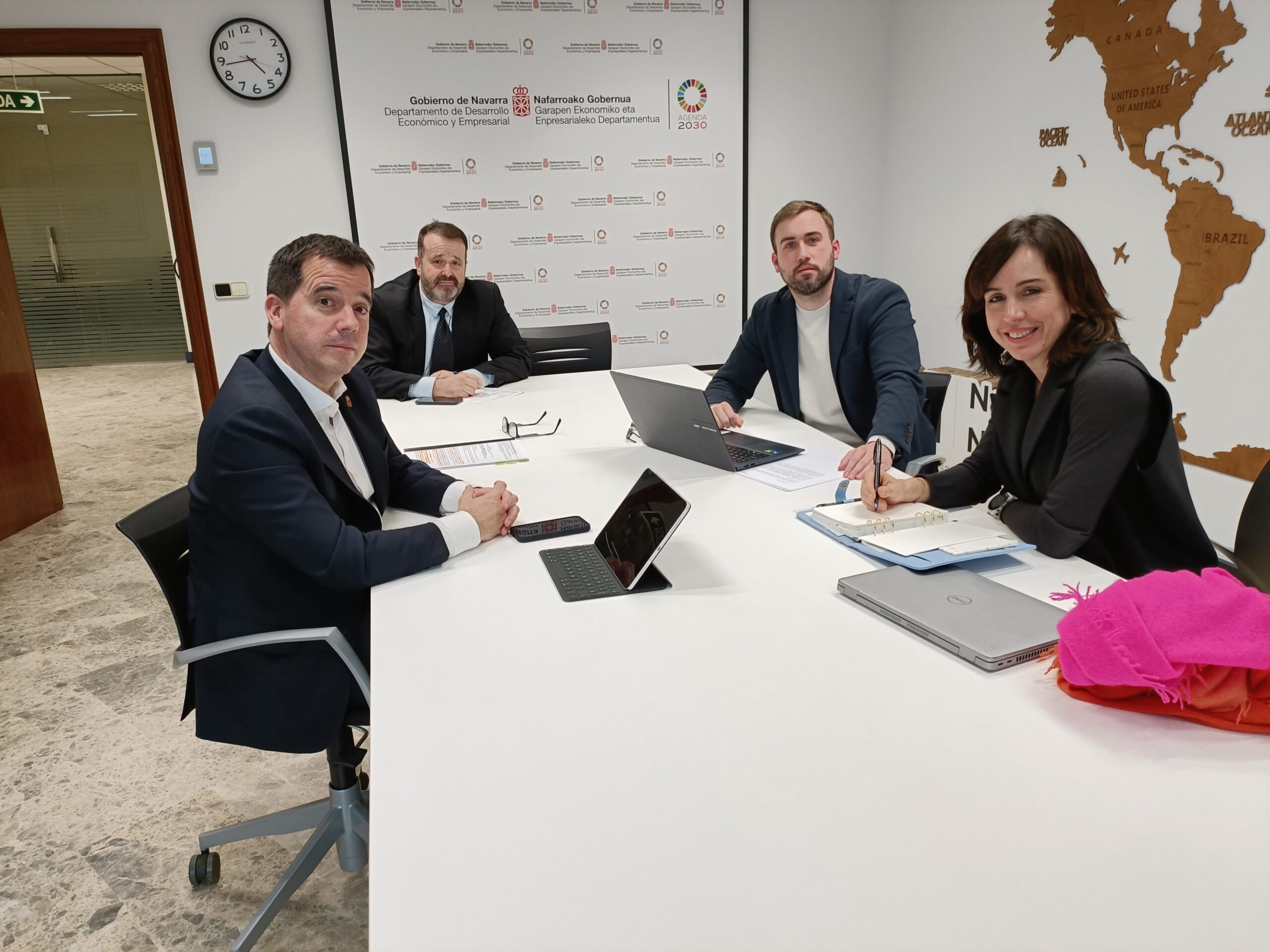 ENERCLUSTER HAS CONVEYED THE SECTOR’S DEMANDS TO THE REGIONAL MINISTER IRUJO IN RELATION TO THE EUROPEAN DRAFT AID PLAN FOR THE WIND ENERGY SECTORE