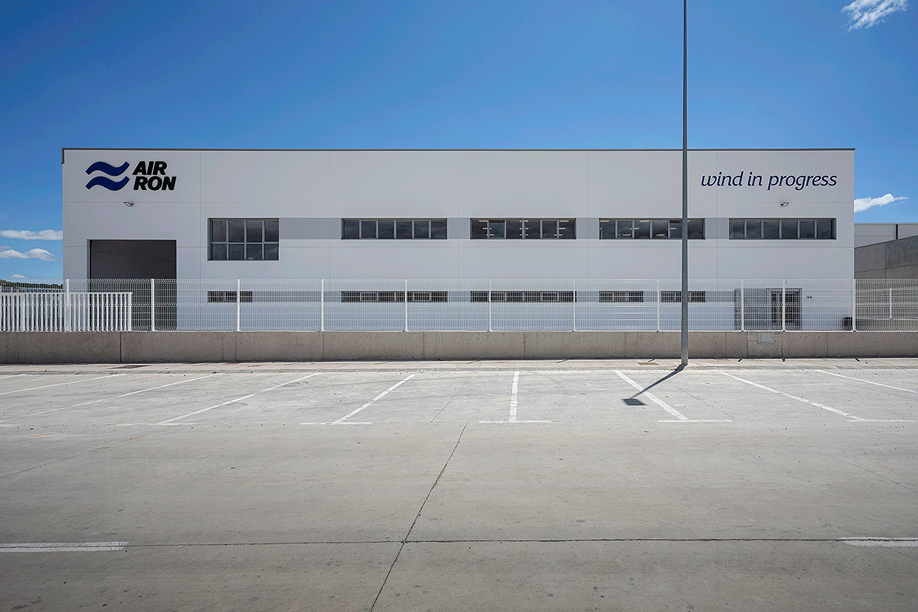 Air Ron opens its new headquarters in Caparroso