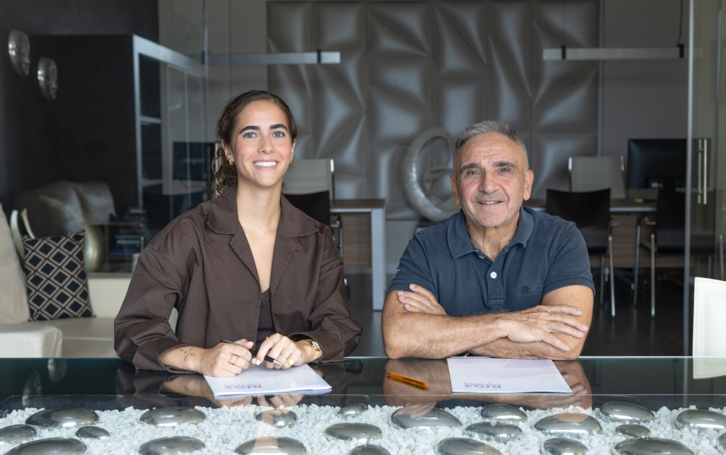 Ríos Renovables movilizará más de 20 millones de euros junto a Barter para impulsar nuevos barrios solares
